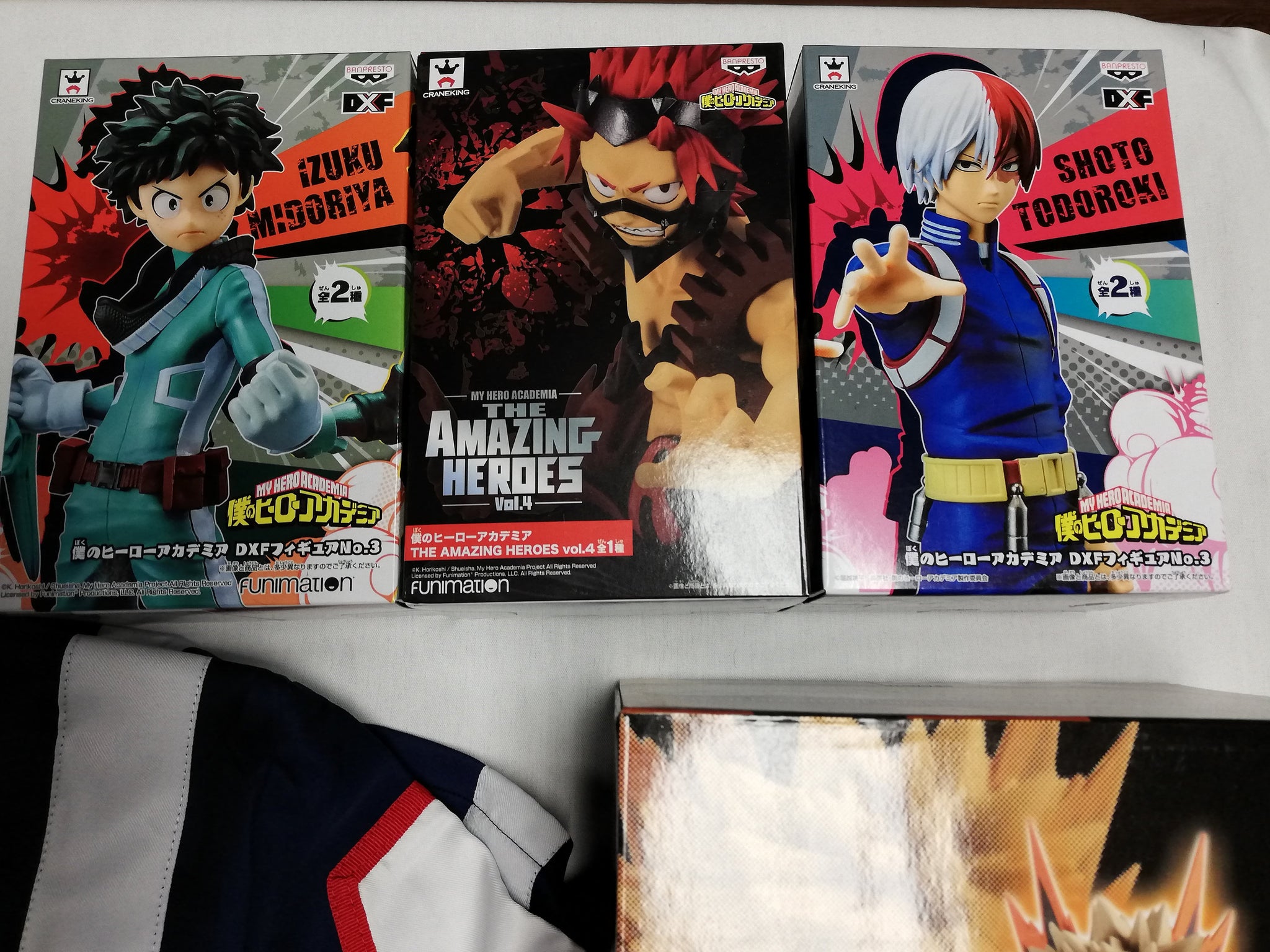 Deluxe My Hero Academia Mystery Box - Kpop FTW